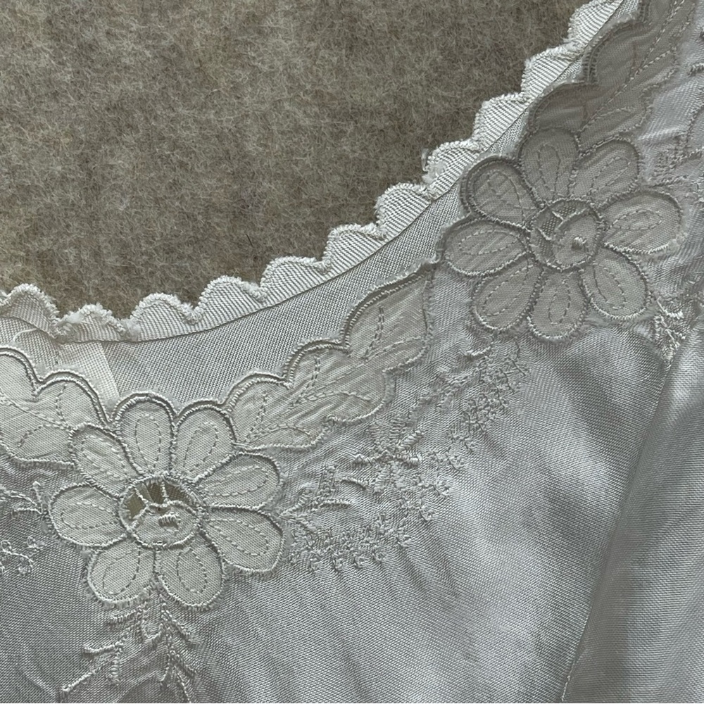 Custom Handmade Full Slip VTG Bespoke, 32-34 (small) - Picture 5 of 8